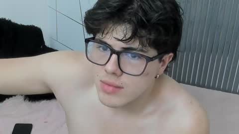 JOHNSON online show from March 29, 7:33 pm