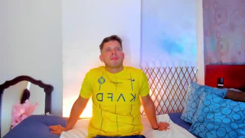 johnycooper08 online show from August 21, 6:30 am