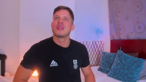 johnycooper08 online show from August 22, 7:47 am