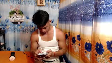 johnydestroyer online show from August 3, 12:23 pm
