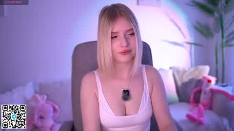 Paula online show from August 14, 9:46 am