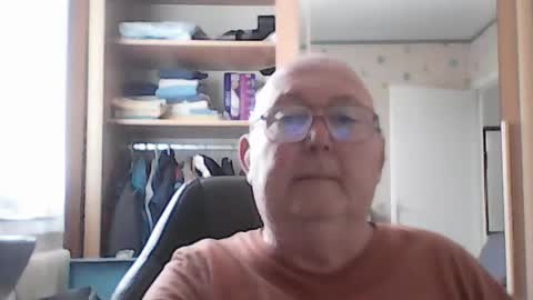 jojo60000529566 online show from June 15, 2:48 pm