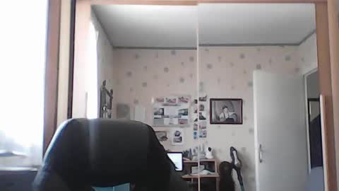 jojo60000529566 online show from June 17, 12:15 pm