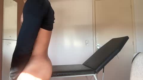 jojoleche online show from July 31, 4:13 pm