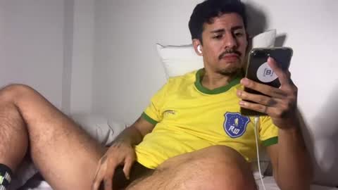 jojoleche online show from August 7, 4:45 am