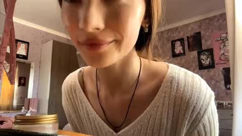 Sakura online show from June 3, 9:57 am