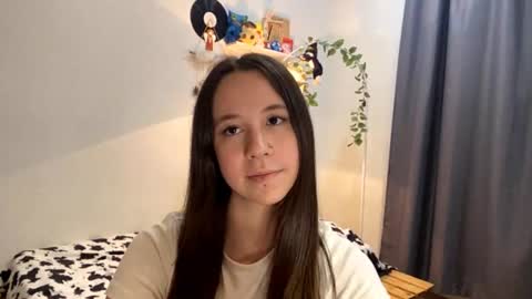 I am Joline ntmuLets hit 10 Thumbs Up together online show from June 10, 6:47 pm
