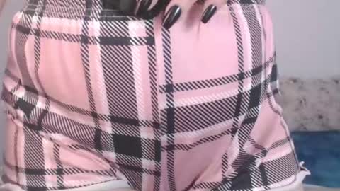 Jolene online show from July 2, 11:11 am