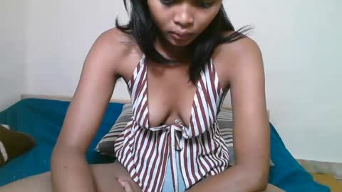 jolienasexi online show from August 6, 2:16 pm