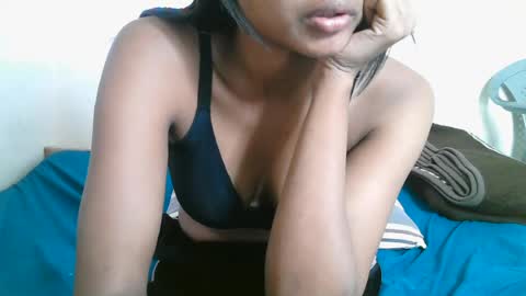 jolienasexi online show from August 10, 5:58 pm