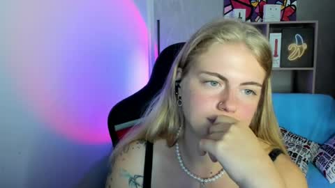 Jolly online show from August 16, 5:22 am