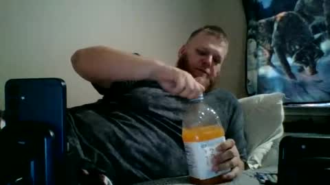 jon603nh online show from August 11, 8:22 pm