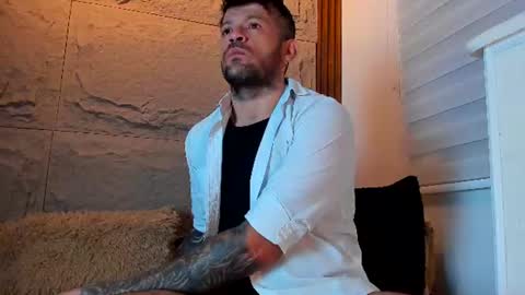 Jonathan RiversNew online show from July 18, 12:50 pm