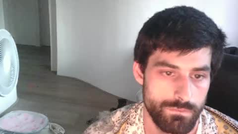 jonnibravo1597 online show from July 1, 5:58 pm