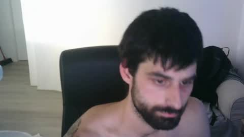 jonnibravo1597 online show from July 1, 7:04 pm
