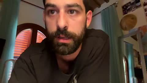 jonnibravo1597 online show from July 24, 7:00 am