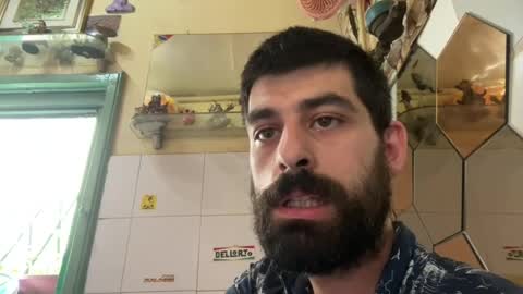 jonnibravo1597 online show from August 11, 10:06 am