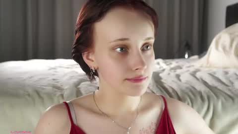 Alice online show from August 15, 3:38 pm
