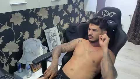 jonnyporn1 online show from September 4, 3:10 am