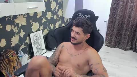 jonnyporn1 online show from September 9, 7:38 am