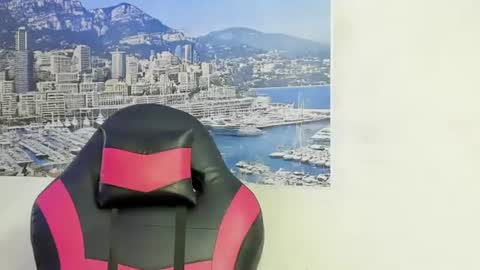 Imjordan love online show from August 14, 6:22 pm