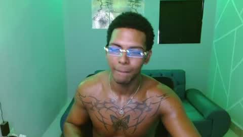 jordan_z_ online show from August 6, 2:27 pm