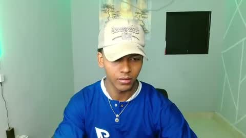 jordan_z_ online show from August 14, 9:51 pm