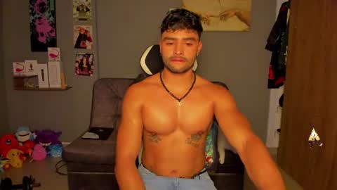 JordanRossie online show from August 9, 12:55 am