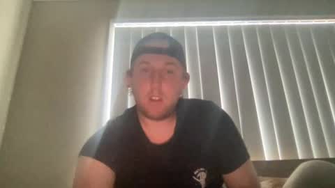 jorddiickzilla online show from June 18, 5:51 am