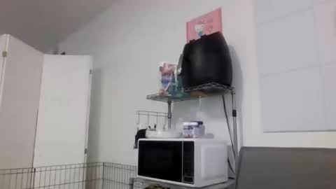 Jordyn online show from April 17, 6:06 pm