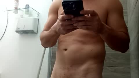 jorgelatino1919 online show from June 27, 7:38 pm