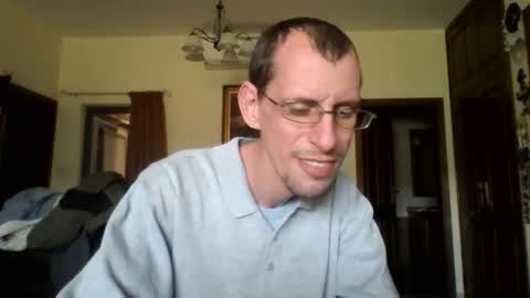 jos39a online show from April 6, 12:31 pm