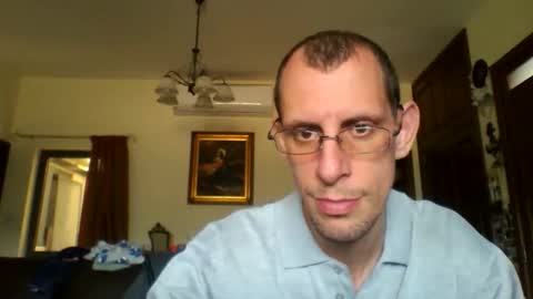 jos39a online show from May 10, 8:49 am