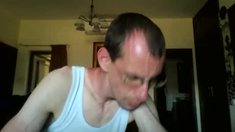 jos39a online show from May 23, 3:26 pm