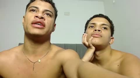 JOSE AND DANIEL online show from August 2, 11:50 am