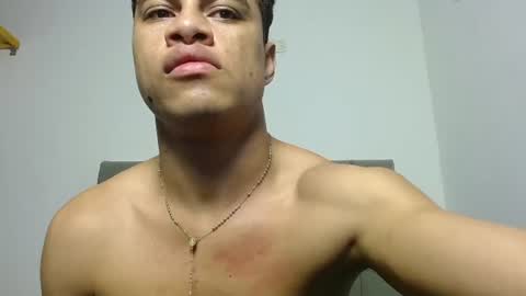 JOSE AND DANIEL online show from August 12, 4:37 am