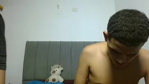 JOSE AND DANIEL online show from August 13, 9:40 pm