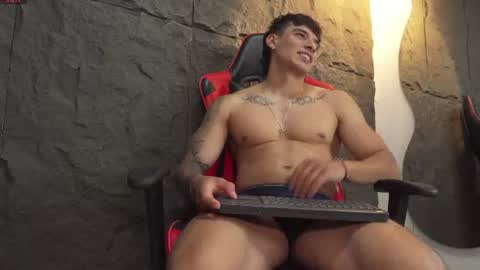 joseph__boy online show from August 14, 5:16 pm