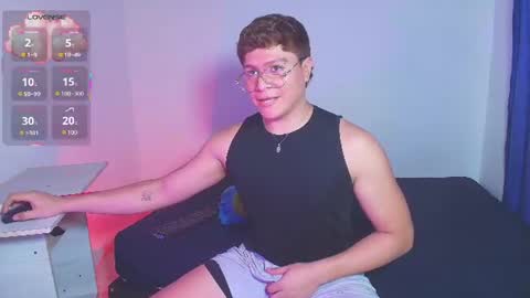 JOSEPH BROWN online show from July 10, 8:58 pm