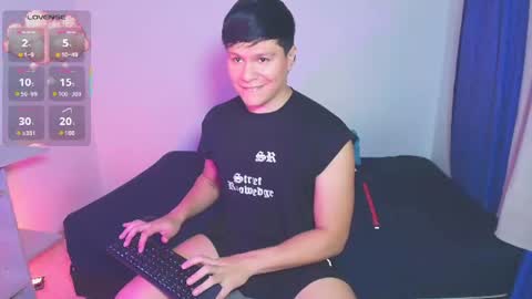 JOSEPH BROWN online show from August 2, 3:57 am