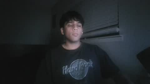 josh372060 online show from August 8, 2:11 am