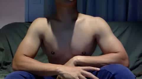 joshasian0713 online show from June 2, 10:07 am