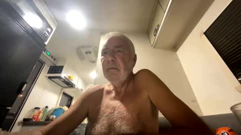 joshua19988945132 online show from April 13, 2:25 am