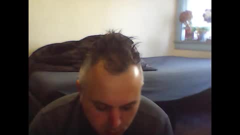 joshualorenzo online show from May 1, 3:38 pm