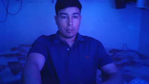 josq121 online show from July 30, 3:19 pm