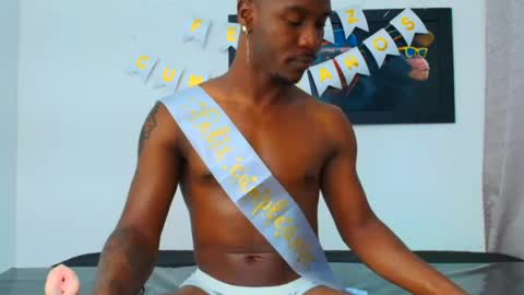 jotablackxl online show from August 9, 5:08 am
