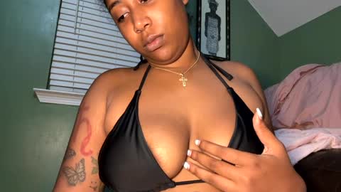 jottijade online show from July 29, 3:24 am