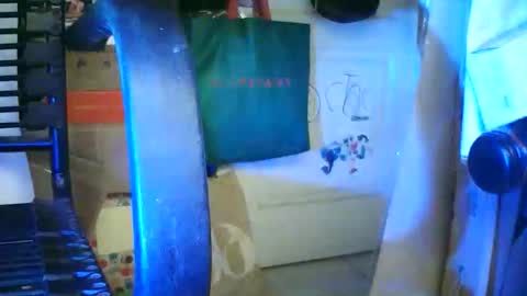 jovenkaji online show from April 19, 1:37 am