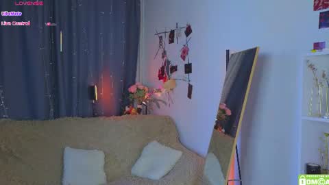joyce_jones online show from July 21, 10:50 am