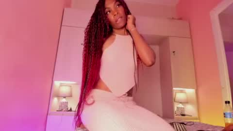 joyceblake online show from August 7, 6:24 am